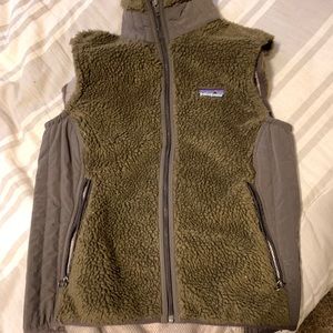 Brown Patagonia vest